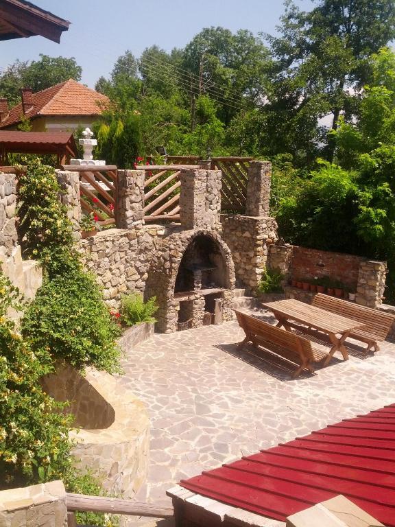 Pensiunea Magdalena Cîmpulung Esterno foto
