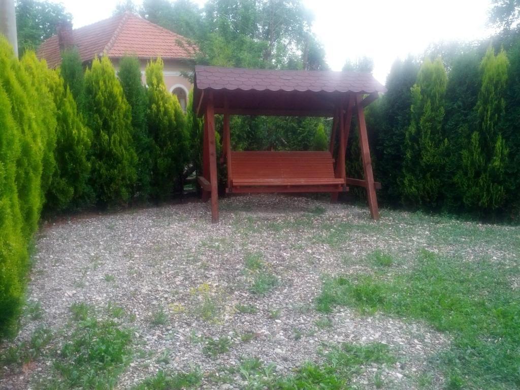 Pensiunea Magdalena Cîmpulung Esterno foto