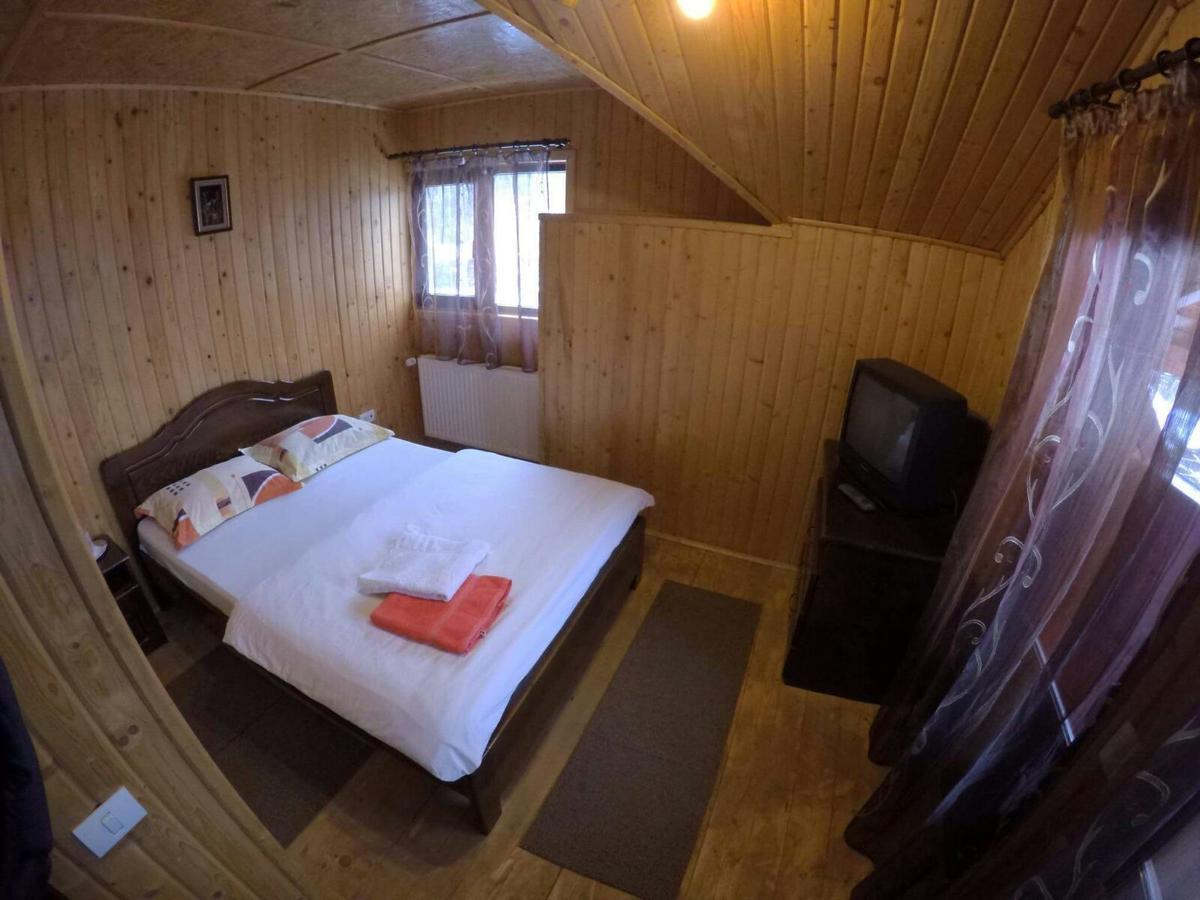 Pensiunea Magdalena Cîmpulung Esterno foto